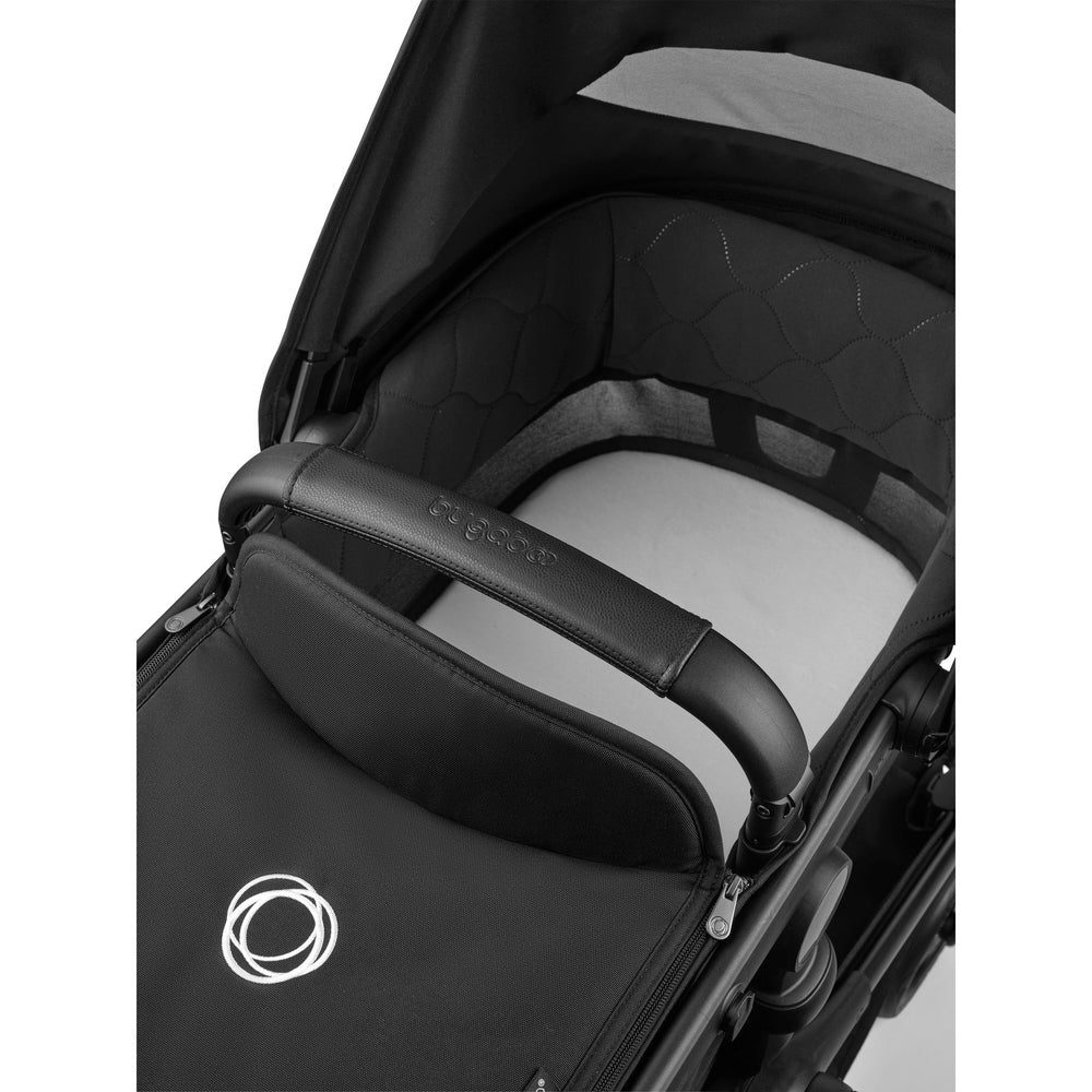 BUGABOO Bugaboo Kangaroo Pram Body Fabric Complete quilted interior with leather handle and zippered pocket img 6/7