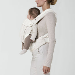 Cybex Coya Carrier Bouclé