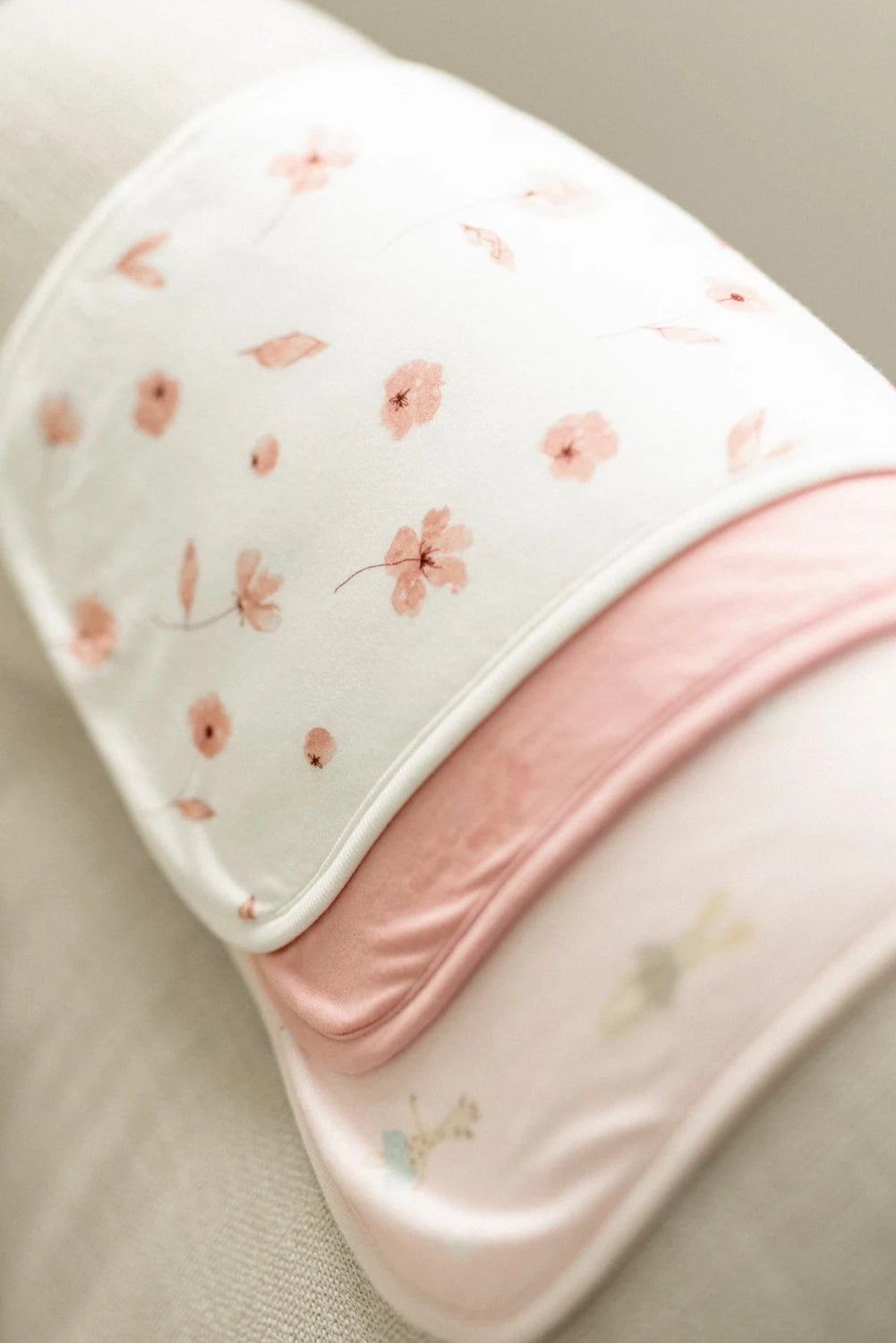 Coccoli XM6141-194 Flowers on Cream, product view 2