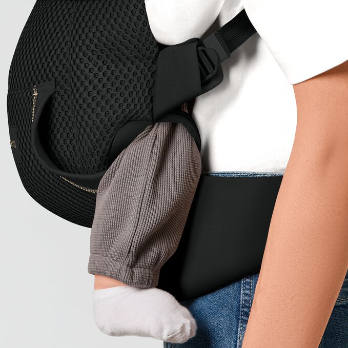 CYBEX Gold Laya Baby Carrier leg loops feature