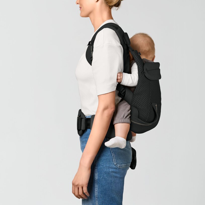 CYBEX Gold Laya Baby Carrier in Magic Black back carry