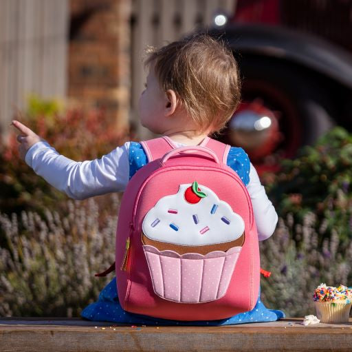 Dabbawalla cupcake harness backpack in pink with cupcake applique and sprinkles for toddlers