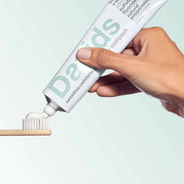 Davids Toothpaste Sensitive & Whitening Fluoride Free Peppermint