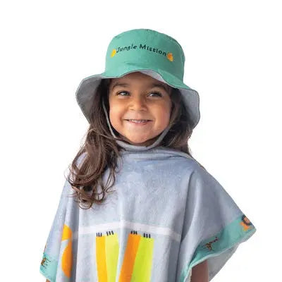 Flapjackkids Kids Sun Hat Tiger/Safari Truck in green, worn by a smiling child showing the logo