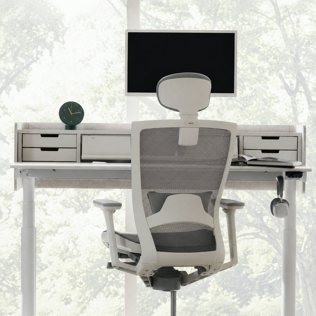 Iloom Newt Motion Desk1200W - front view of the organized desk setup