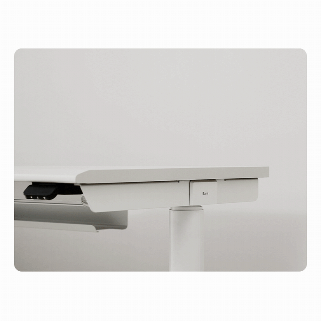 Iloom Newt Motion Desk 1200W - three-stage telescopic leg movement