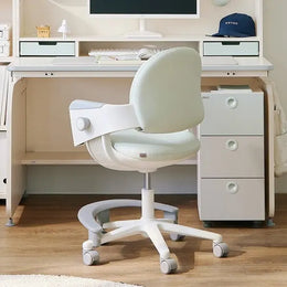Iloom Ringo I Chair (Fixed Center Bar + Rotating Caster + Footrest)