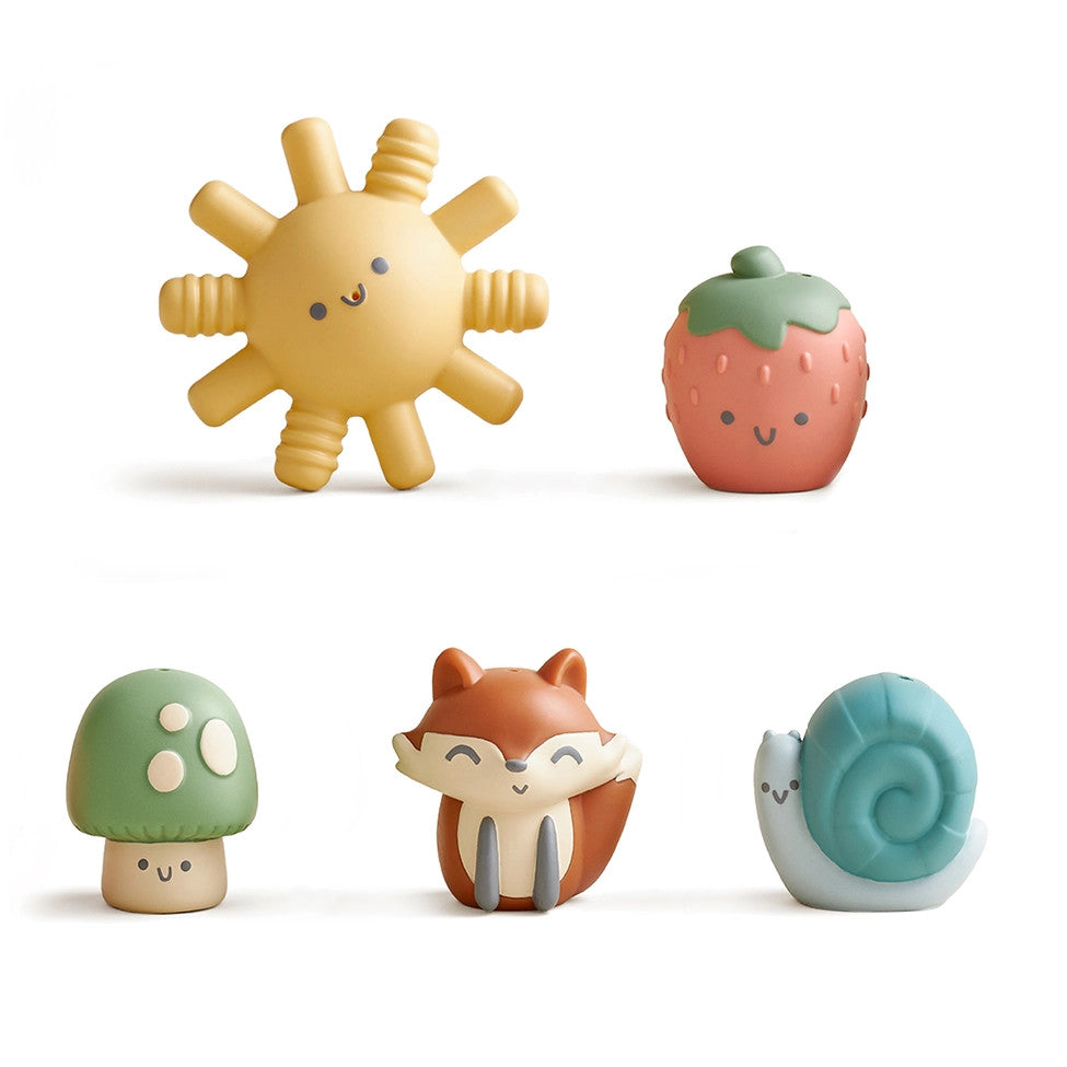 Itzy Ritzy Itzy Bitzy Puppets bath toy set with 5 cute characters: sun, strawberry, mushroom, fox, snail