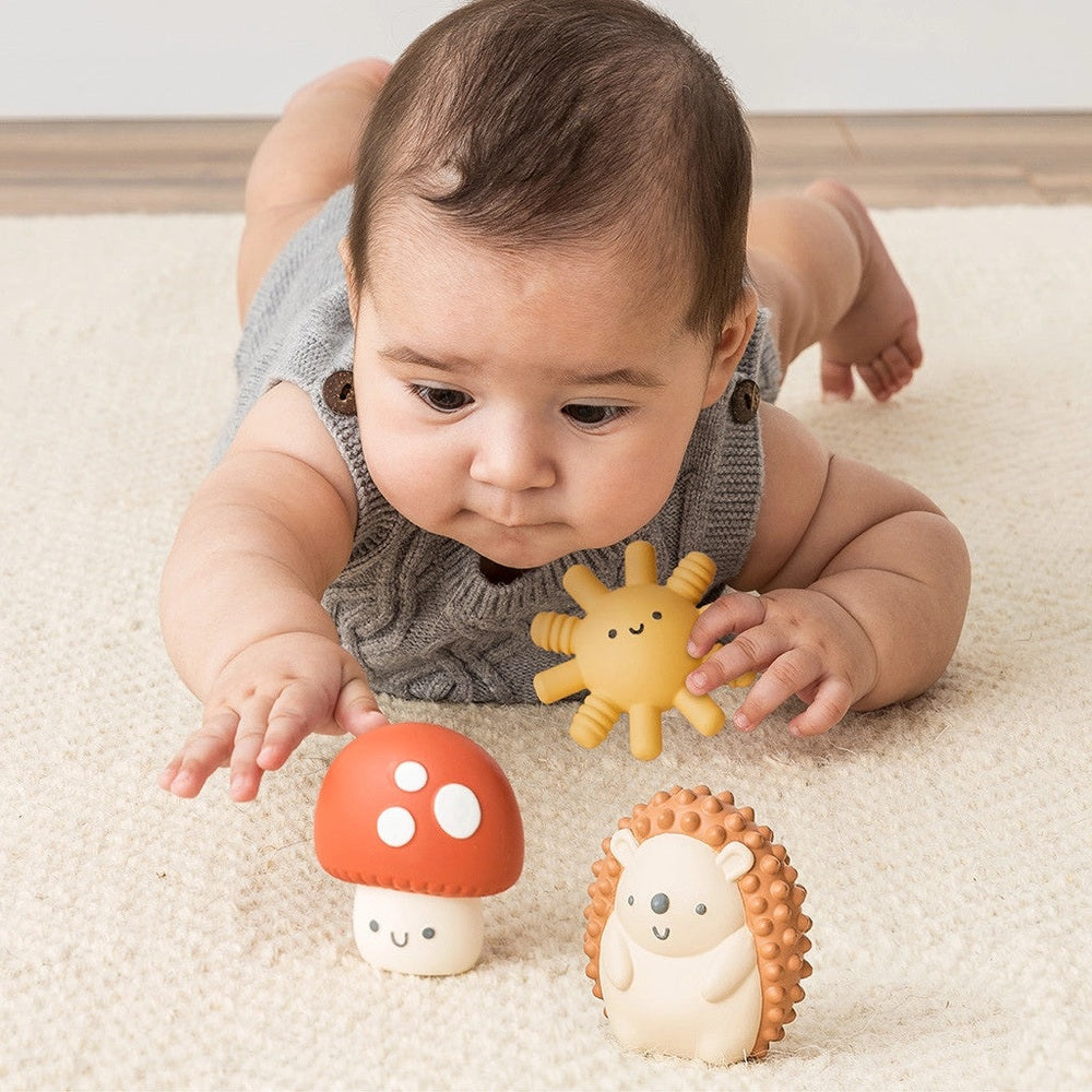 Itzy Ritzy Itzy Blocks sensory blocks set; 3 figures (mushroom, sun, hedgehog) for baby exploration