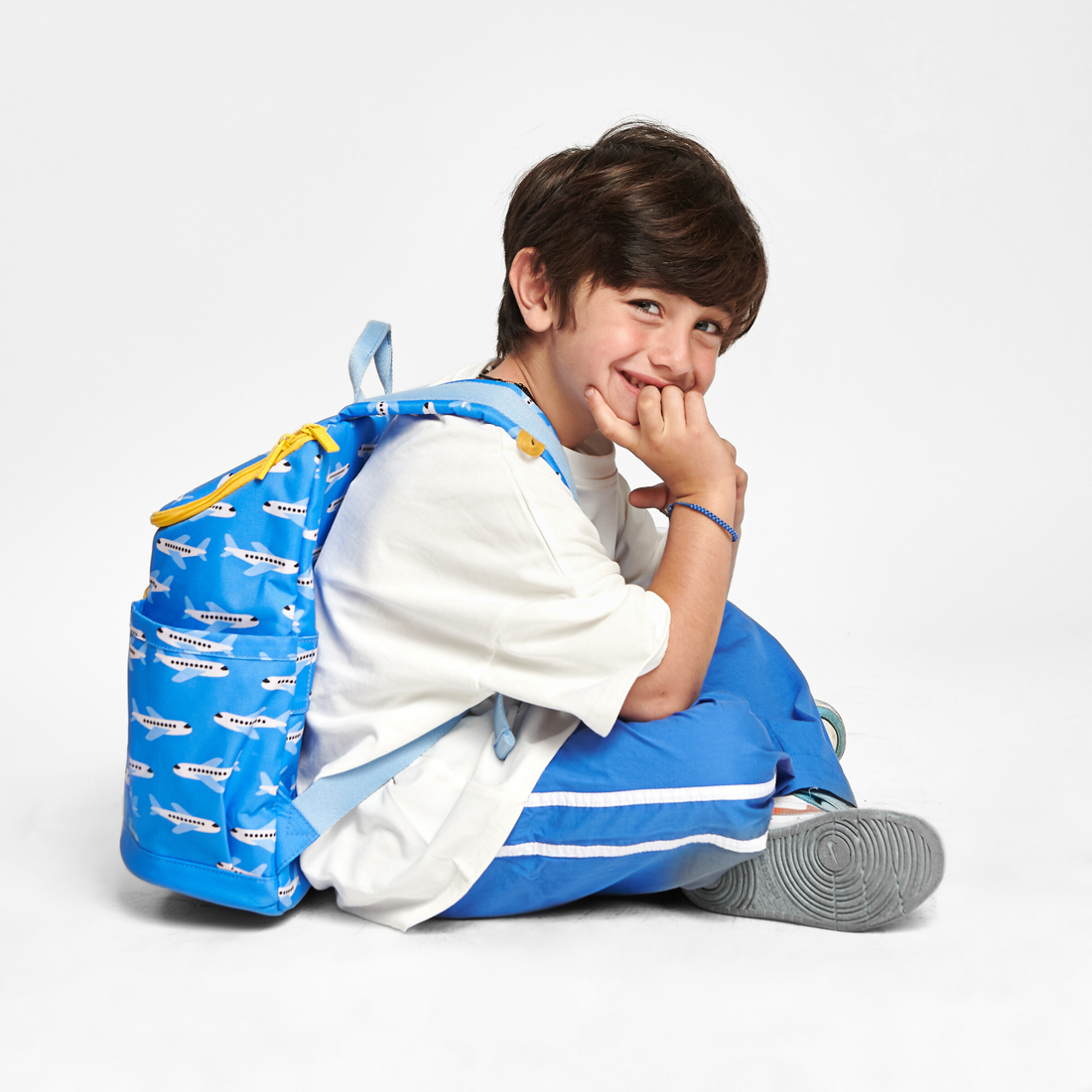 Itzy Ritzy Itzy Explorer backpack in Jetsetter - official gallery view 9