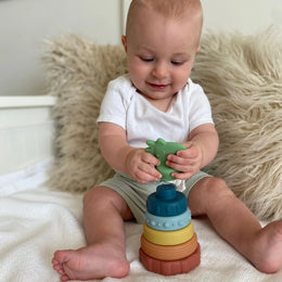 Itzy Ritzy Stacker Silicone Stacking Toy