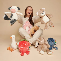 Itzy Ritzy Sweetie Snuggles Plush