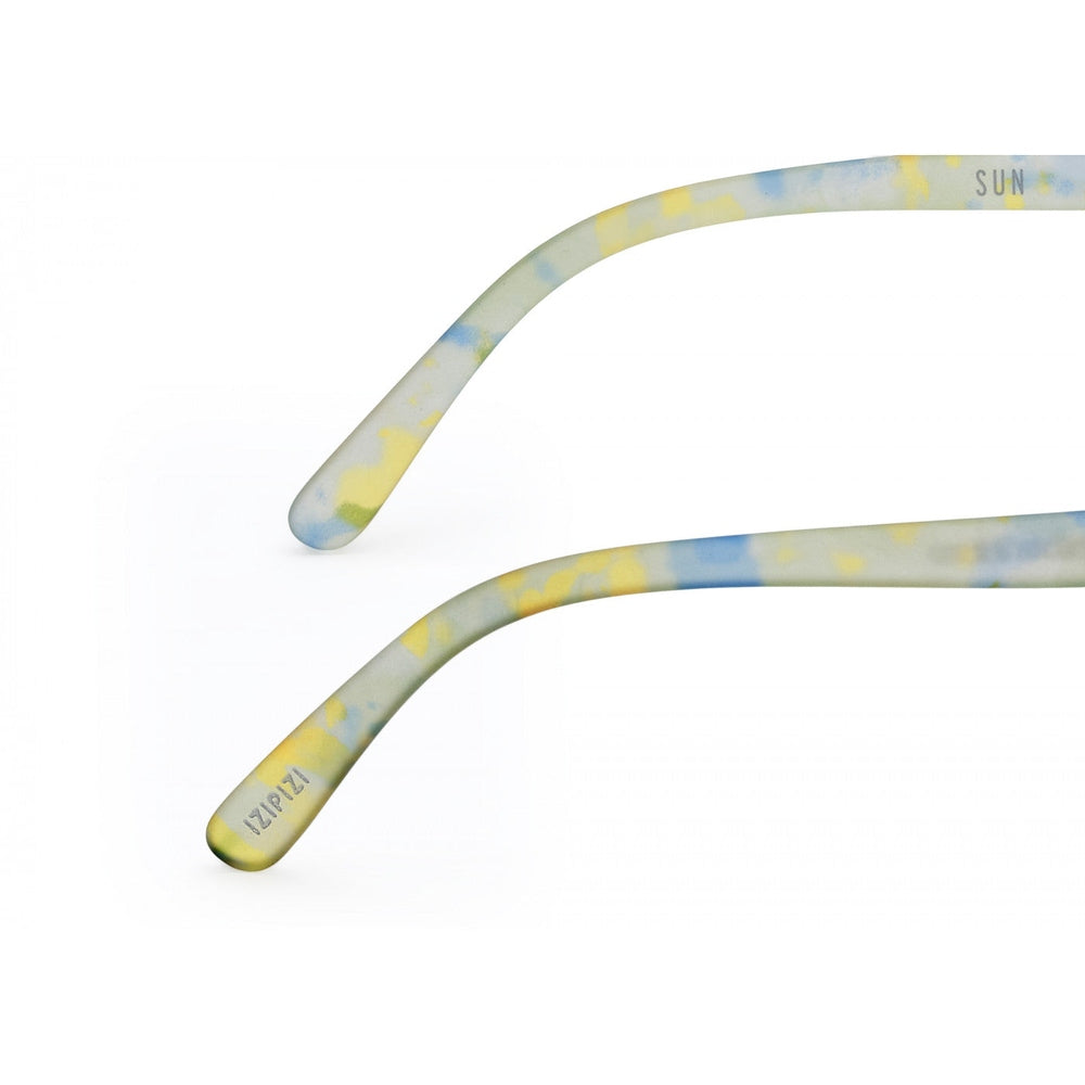 IZIPIZI Sunglasses Adult L Joyful Cloud; pastel tie-dye arms