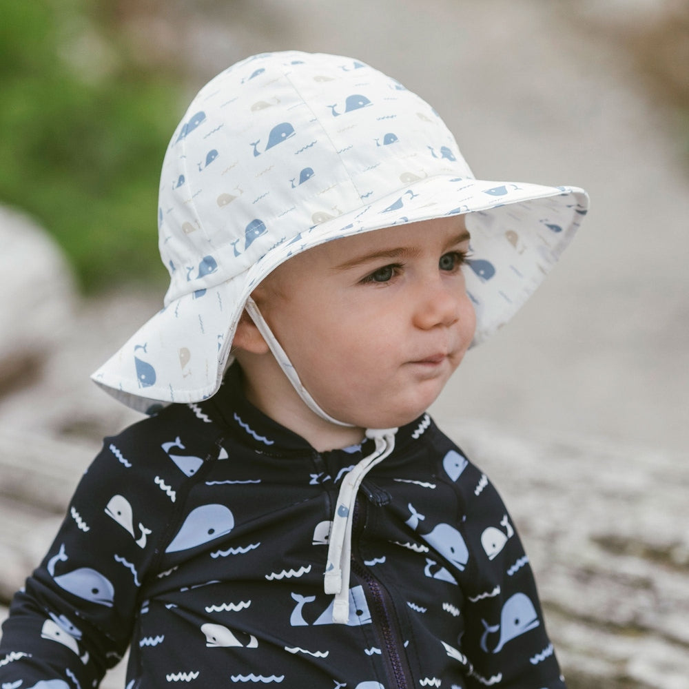 JAN & JUL Jan & Jul Cotton Floppy Hat - Whale Tales with adjustable chin strap and protective neck flap img 3/6
