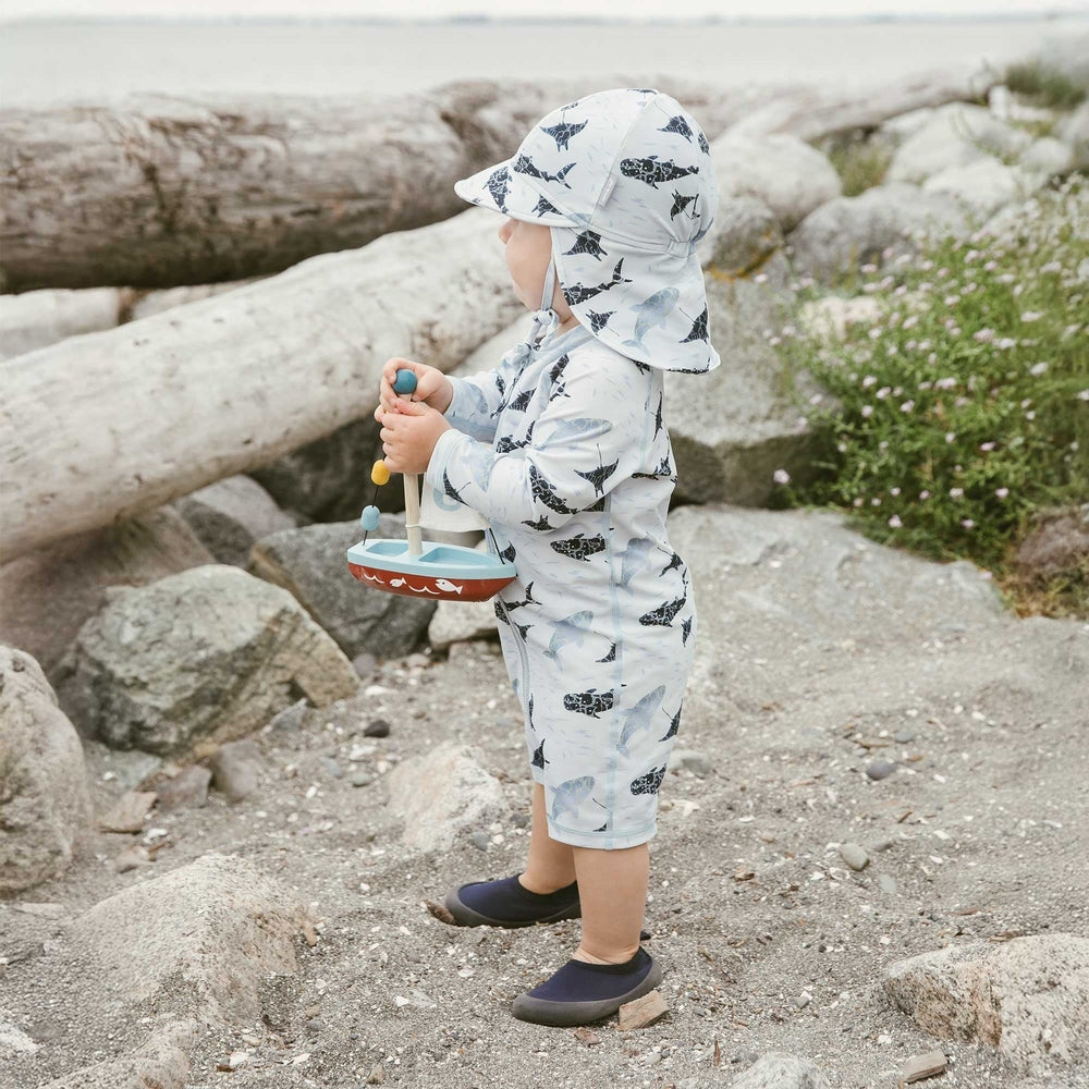 JAN & JUL Jan & Jul Kids One Piece UV Sun Suit Whale Play with legionnaire hat and neck flap, long sleeves, cropped legs img 3/8
