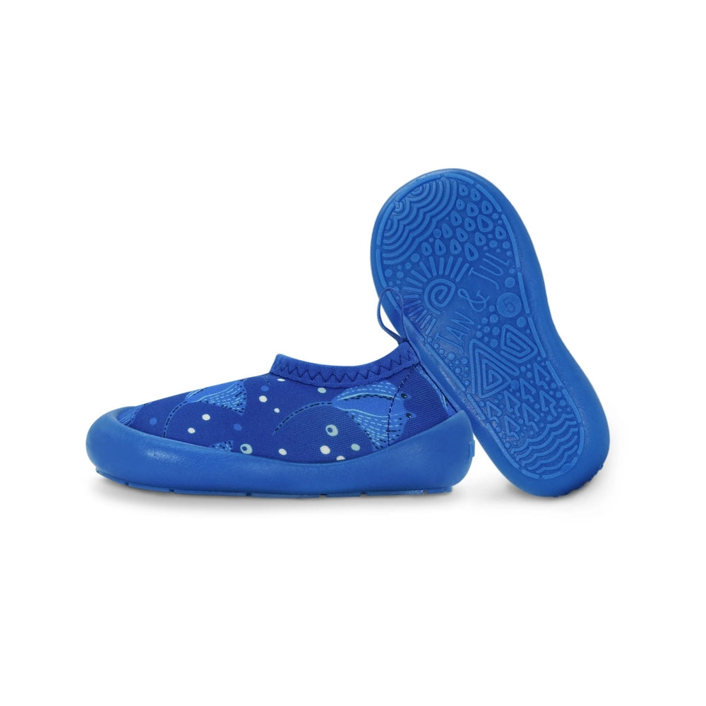 Jan & Jul Manta Ray kids water shoe, blue neoprene with dotted pattern and grippy sole