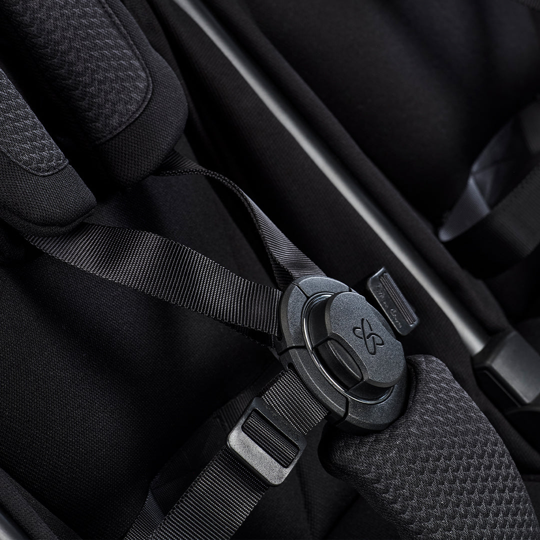 Silver Cross Jet Double Travel Stroller — Magnetic Genius™ buckles