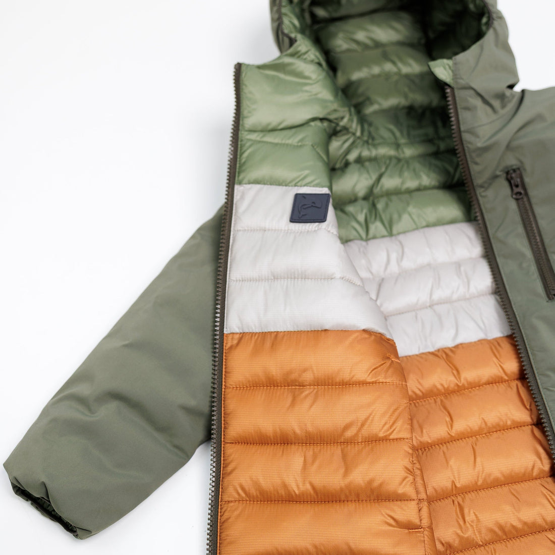 Kidorca Porteau Kids Reversible Puffer Jacket - Dusty Olive – Reversible opening