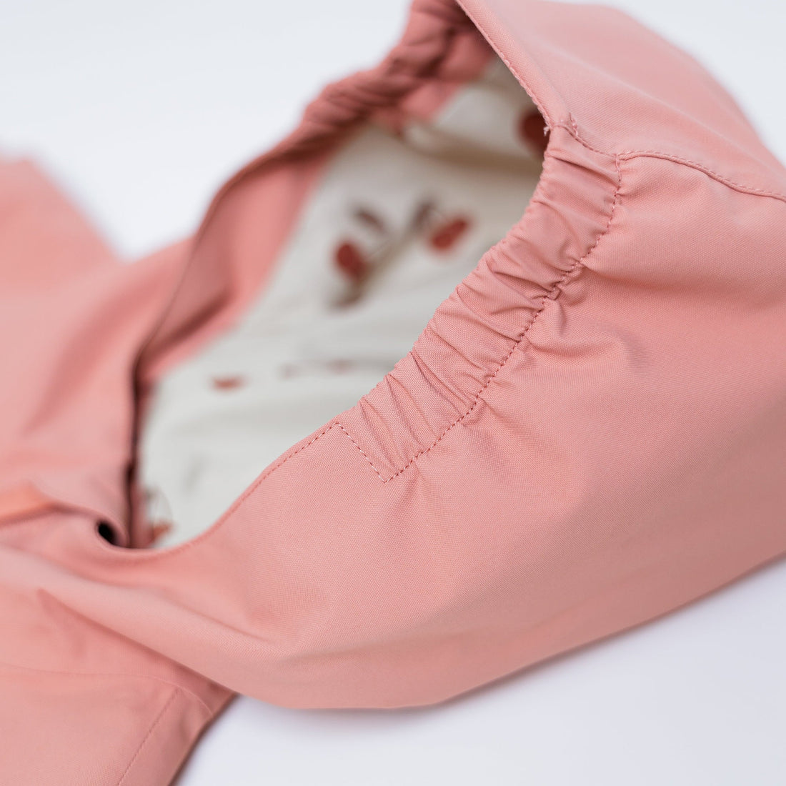Kidorca Tofino Kids Rain Jacket - Cameo / Cherry – Hood lining