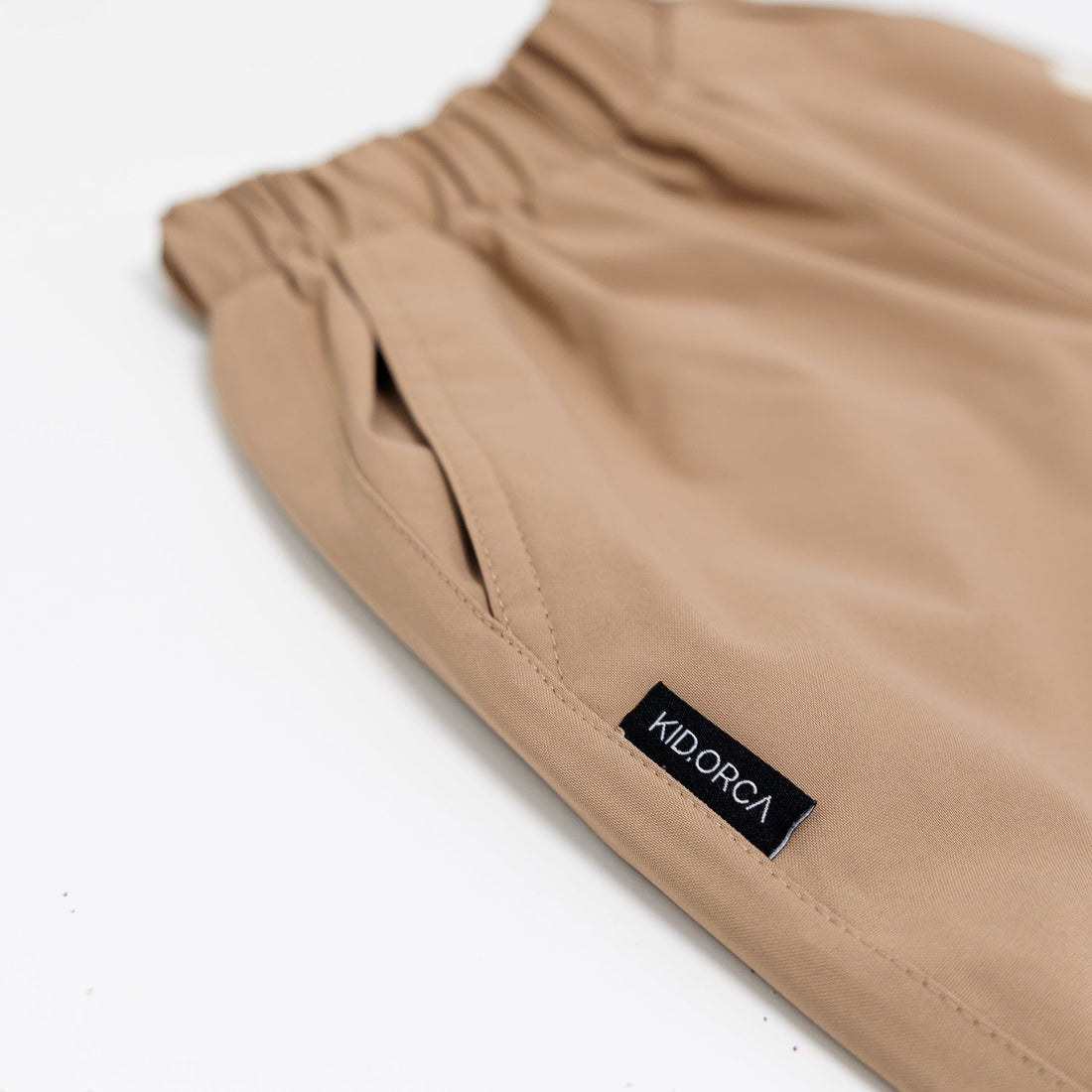 Kidorca Tofino Kids Rain Pants - Portabella / Cherry – Waist detail