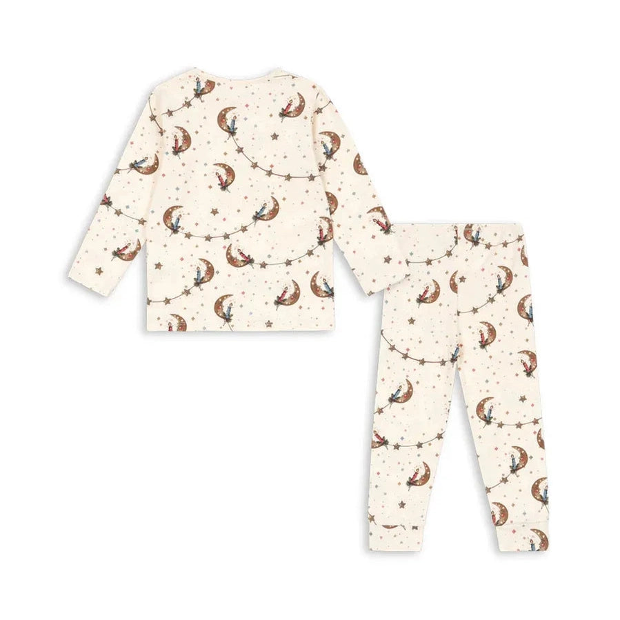 Konges Slojd Holiday Basic Blouse/Pants Set Gots Luna, cream baby outfit with moon and star garland pattern.