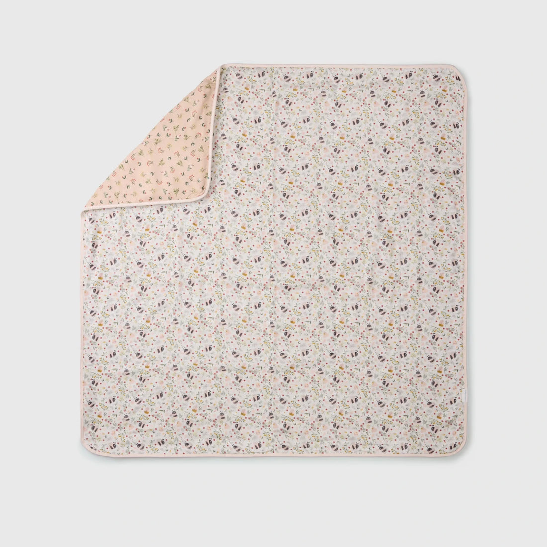 Loulou Lollipop Baby Muslin Quilt in Tanboocel® Bamboo Viscose - Bumble Bees — front product view.