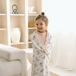 Loulou Lollipop Quilt Blanket in Muslin