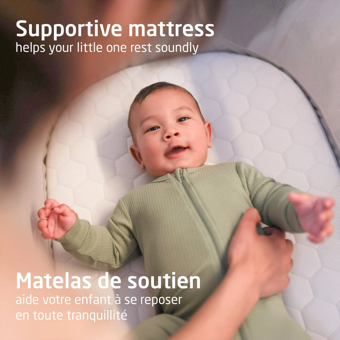 Maxi-Cosi Iora Bedside Bassinet Sleep Approved — supportive mattress detail