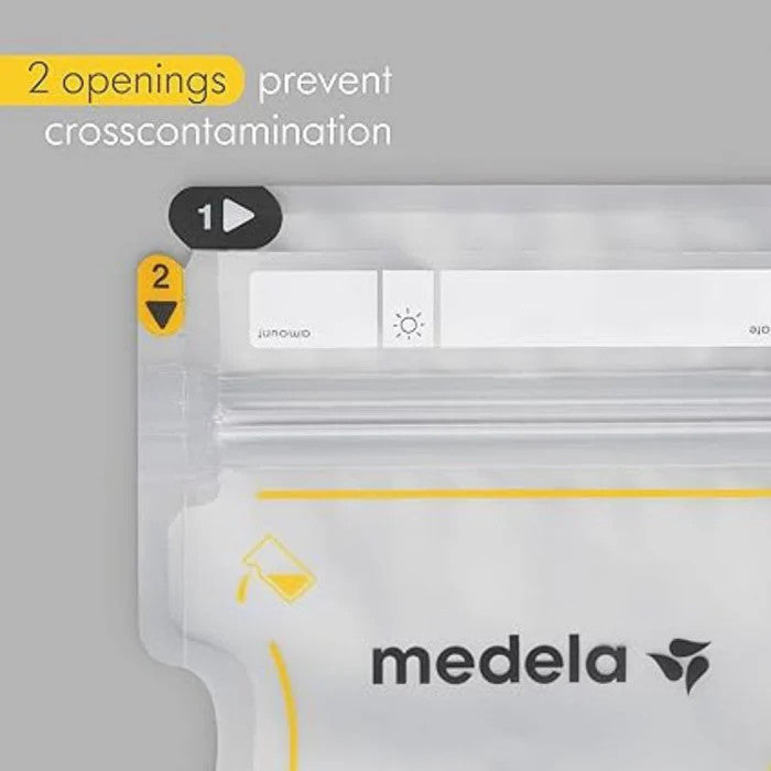 Medela Easy Pour breast milk storage bags, 100-pack, clear packaging with MEDELA branding