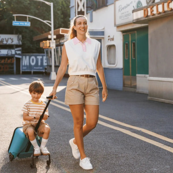 Micro Luggage Eazy Allrounder suitcase on wheels, MICRO blue-teal carry-on for family travel