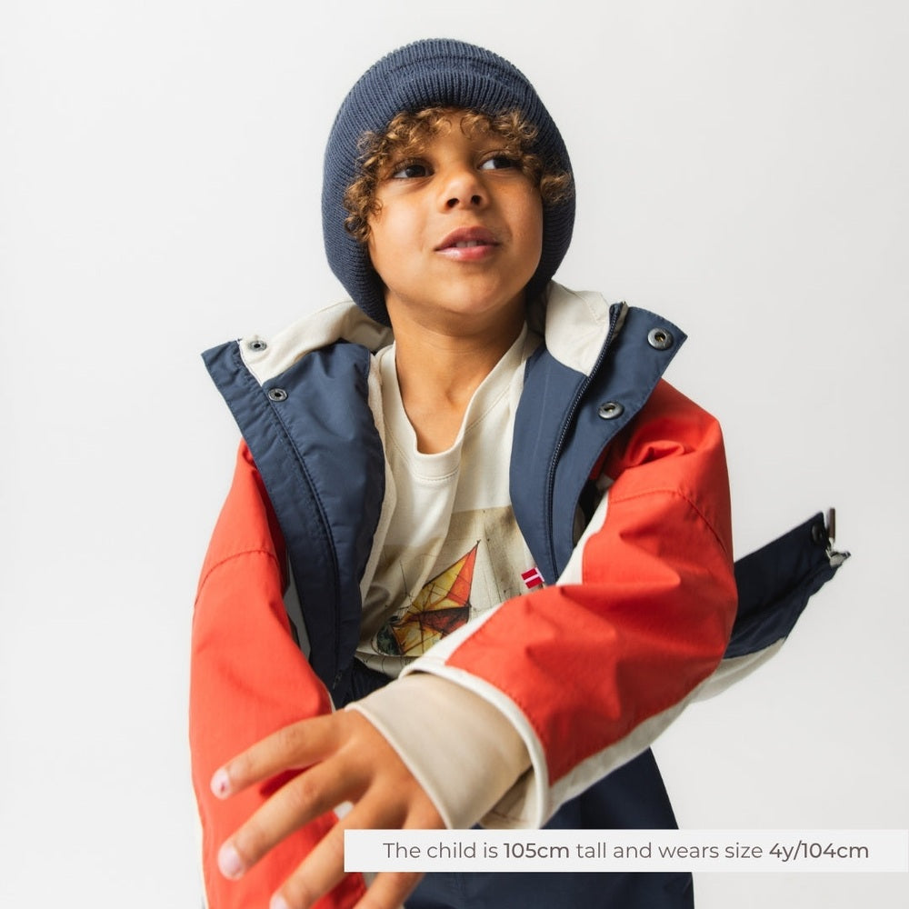 MINI A TURE Mini A Ture Matvalon Fleece Lined Jacket Paprika Red Color-blocked with navy vest panel and snap button closure img 4/8