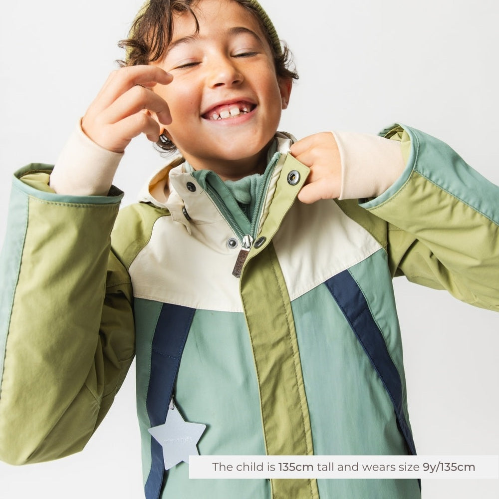 MINI A TURE Mini A Ture Matvalon Jacket Granite Green Colorblock design with double zipper and snap collar img 3/6