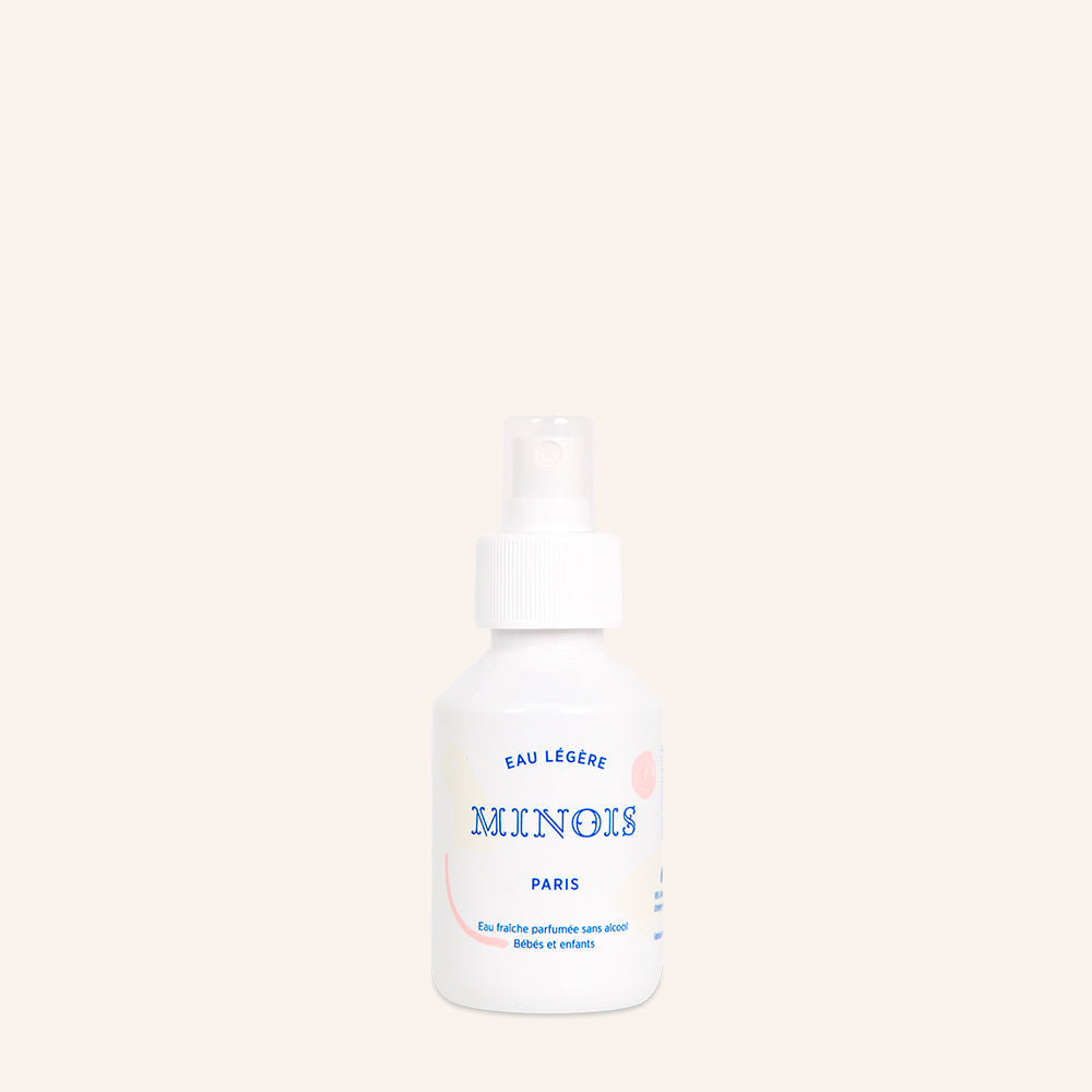 Minois Paris Light Water spray bottle, 250 ml, white plastic for babies