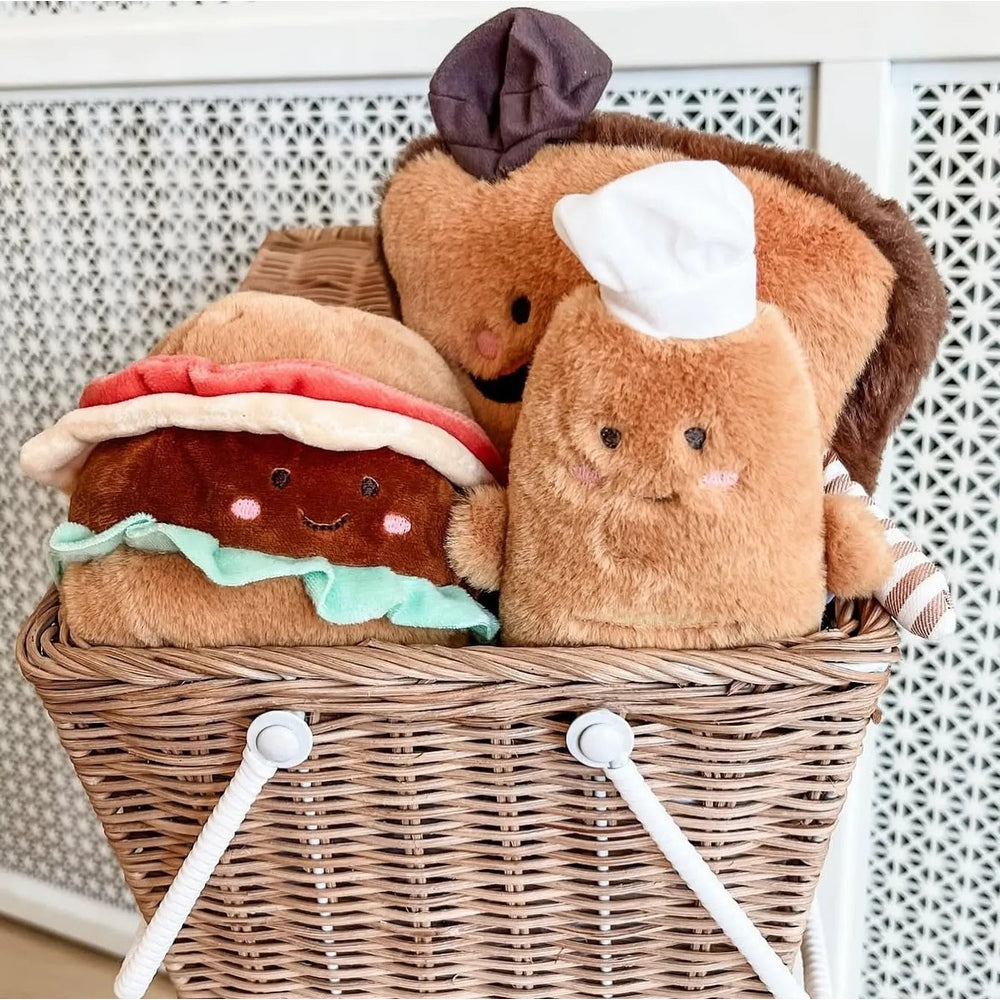 MON AMI Mon Ami Foodie Friends Joe Burger plush set with embroidered faces including potato and fries img 3/4