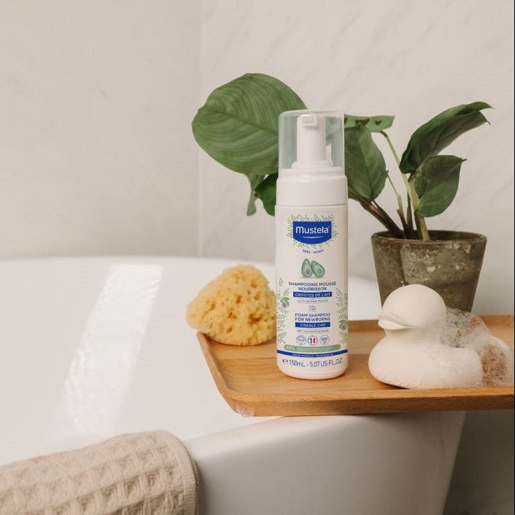 Mustela Infant Foam Shampoo 150 mL - product detail view
