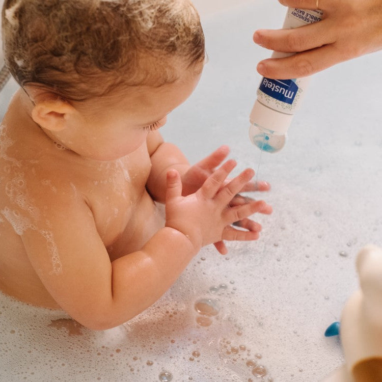Mustela Baby Awakening Foam Bath with Organic Avocado 200 mL - product detail view