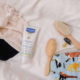 Mustela Nourishing Milk with Cold Cream with Organic Beeswax 200 mL