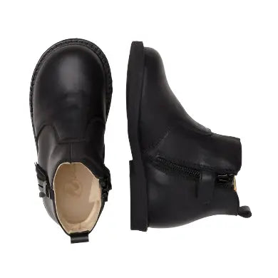 Naturino Durham Nappa Spazz Black toddler boots in black leather, side zipper shown for easy on
