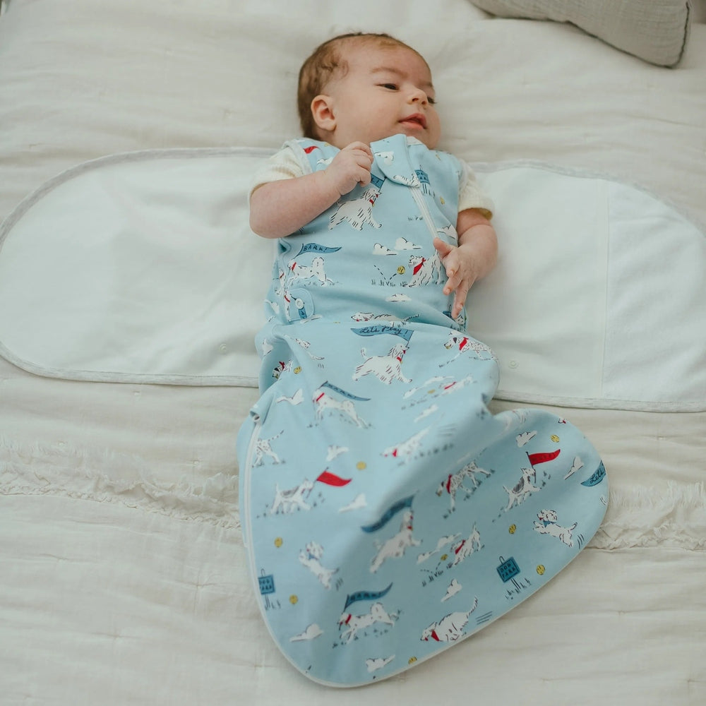 Nest Designs 0.5 TOG Startle Stop Sleep Bag Puppy Park, product view 2