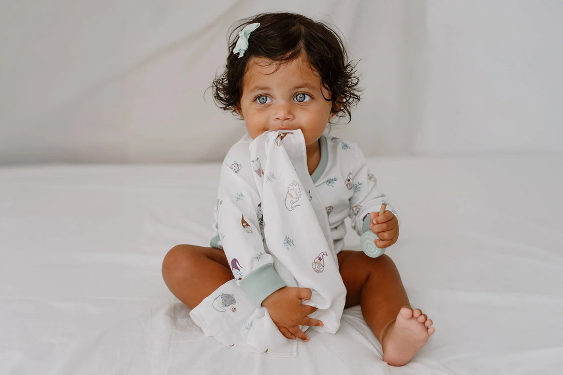 Nest Designs Bamboo Cotton Muslin Bubs Baby Washcloth Set (6-Pack) — lifestyle