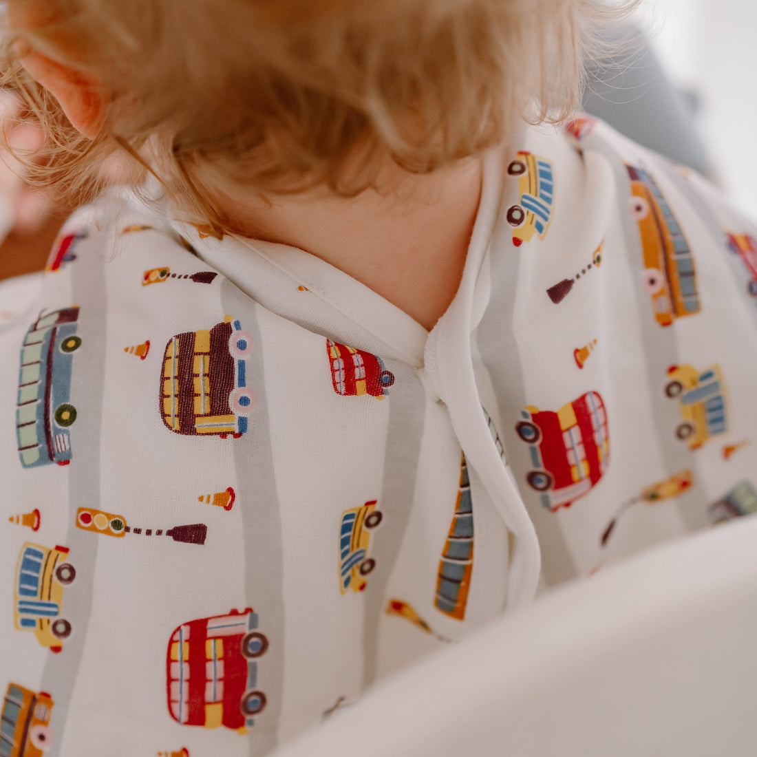 Nest Designs Bamboo Cotton Muslin Burp n' Bib 2-Pack Buses And Boats gallery view 7