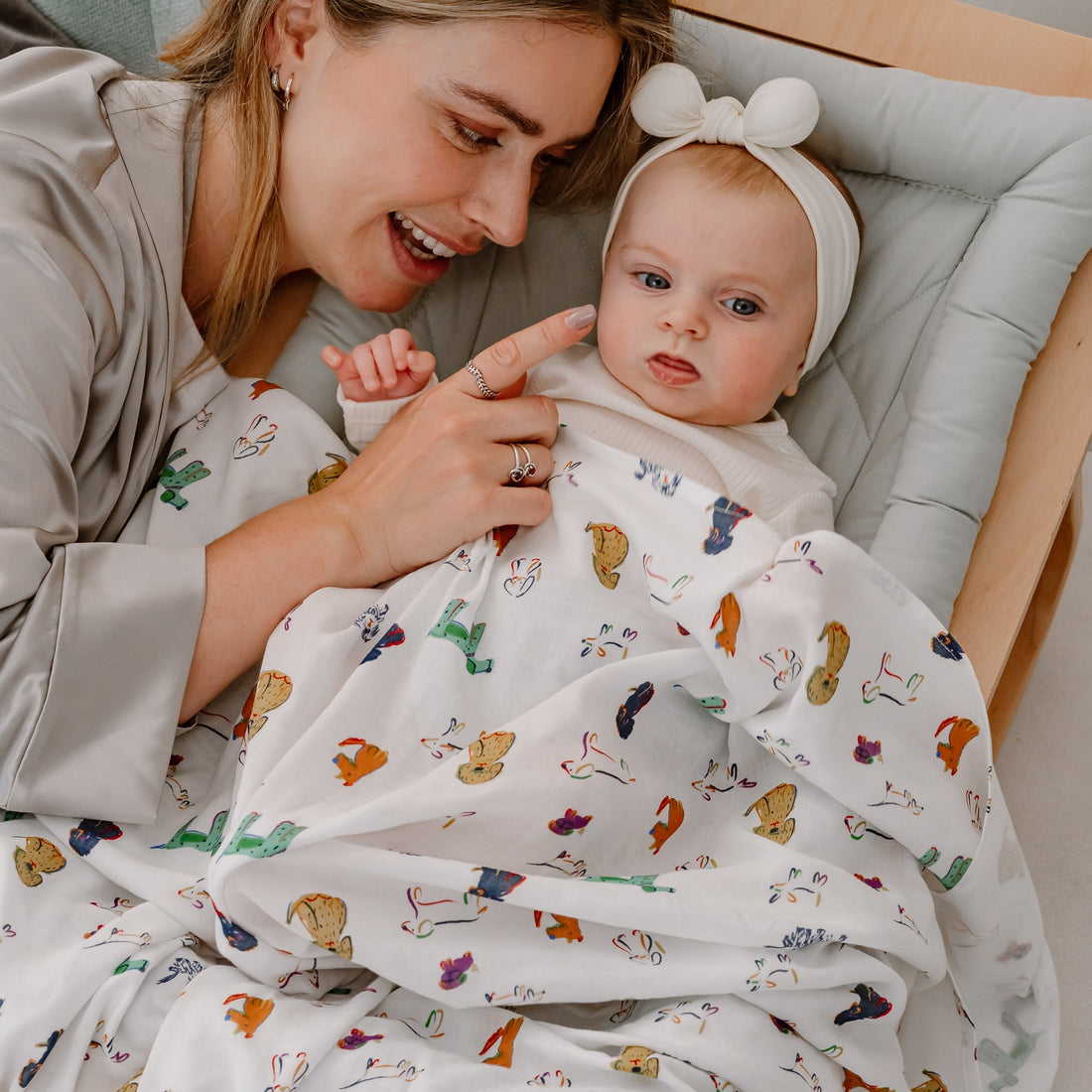 Nest Designs Bamboo Cotton Muslin Nook Swaddle Blankie BINGO gallery view 1