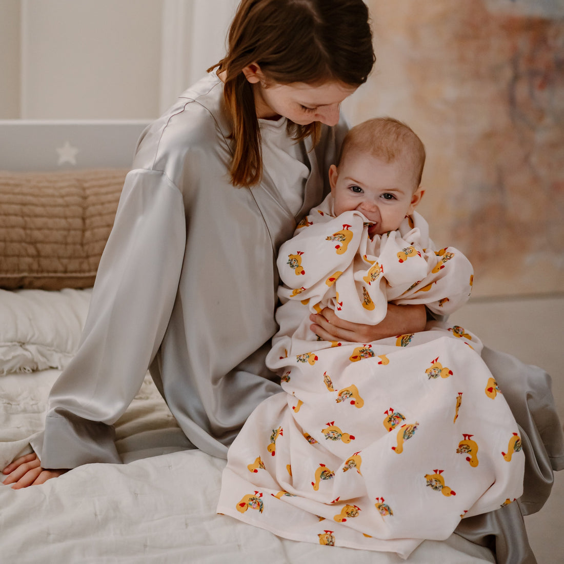 Nest Designs Bamboo Cotton Muslin Nook Swaddle Blankie FIVE LITTLE DUCKS gallery view 2