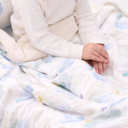 Nest Designs Bamboo Jersey Quilted Cozy Blanket Fluffy Puffs