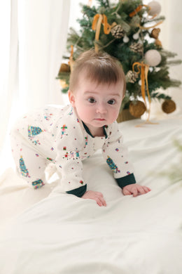 Nest Designs Organic Cotton Long Sleeve Footed Sleeper – Santas Elves