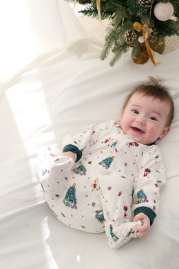 Nest Designs Organic Cotton Long Sleeve Footed Sleeper – Santas Elves