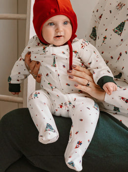 Nest Designs Organic Cotton Long Sleeve Footed Sleeper – Santas Elves