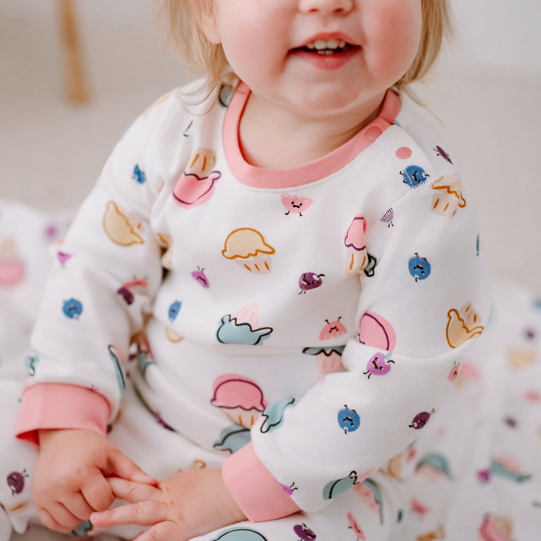Nest Designs Organic Cotton Long Sleeve Two-Piece PJ Set Muffin Man gallery view 2