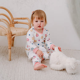 Nest Designs Organic Cotton Long Sleeve Two-Piece PJ Set Muffin Man