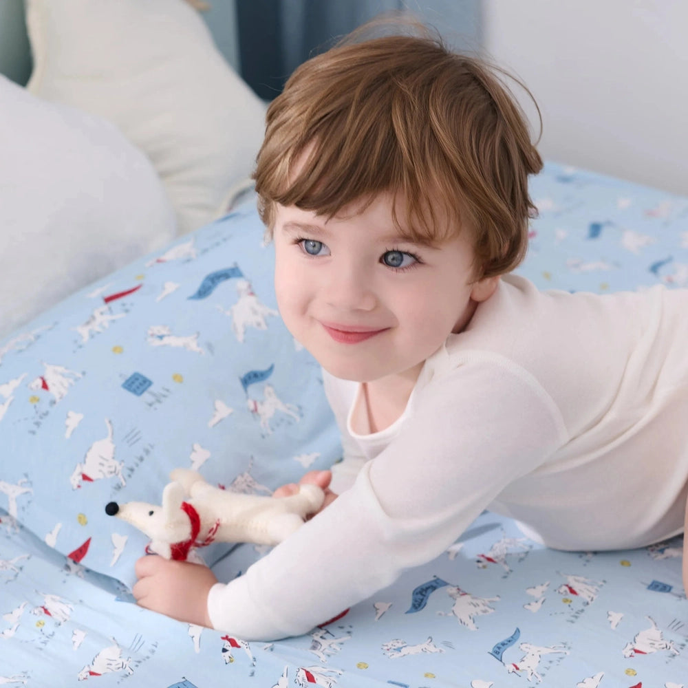 NEST DESIGNS Nest Designs Pillowcase Puppy Park all-over print with puppies wearing red scarves img 4/6